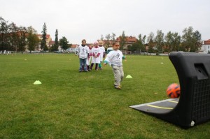 26.9. 2014 Týden náborů mladých fotbalistů BLATNÁ (85)