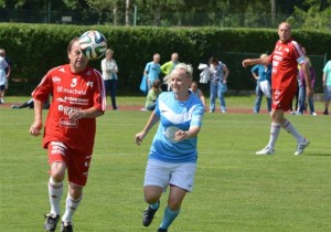 fotbal 90.let ženy Blatné - Amfora 28.6.2015 196